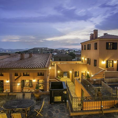 The Varos Residences Hotel الغرفة الصورة