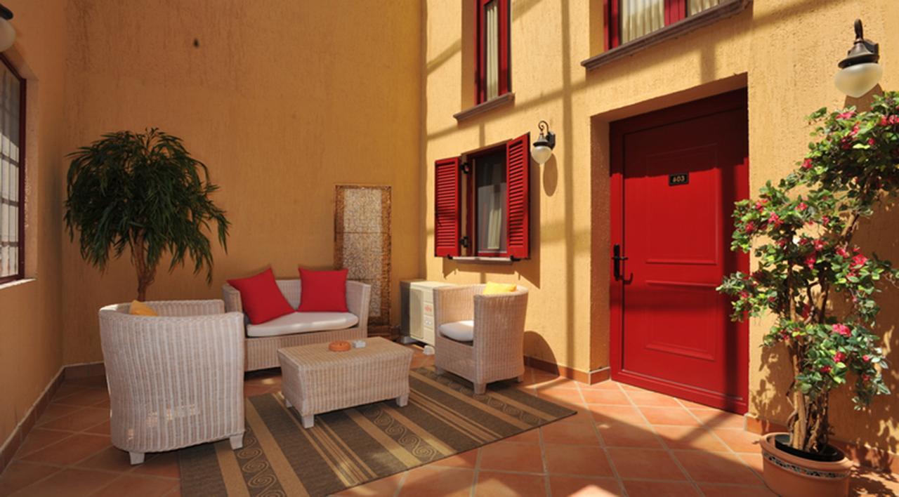 The Varos Residences Hotel المظهر الخارجي الصورة